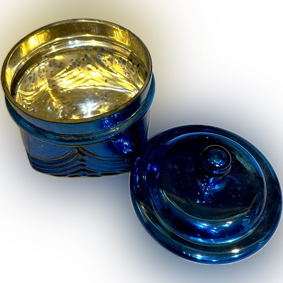 APOTHECARY MERCURY GLASS COBALT BLUE DECORATIVE BOX 6.25”x 4.75” CRACKER BARREL - Picture 3 of 8